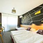 Hotel Bratislava Hotel 4*