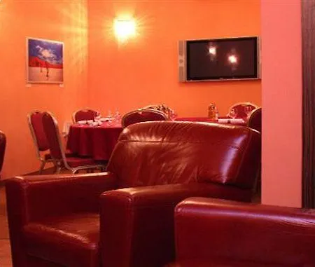 호텔 브라티슬라바 4*