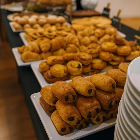 호텔 브라티슬라바 4* 브라티슬라바