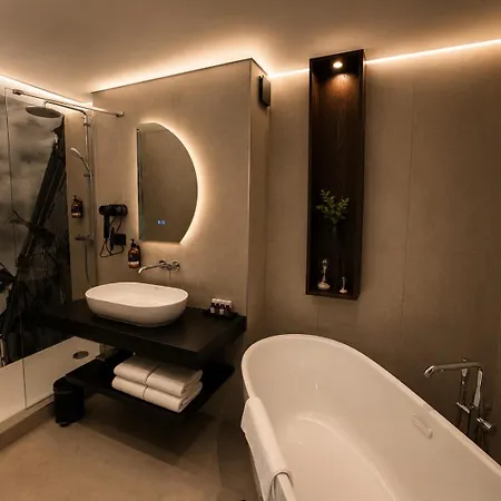 Hotel Bratislava Отель 4*