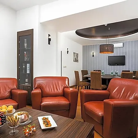 Отель Hotel Bratislava Братислава