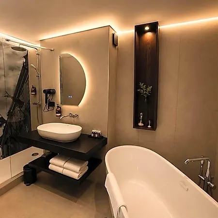 Hotel Bratislava 4* Братислава