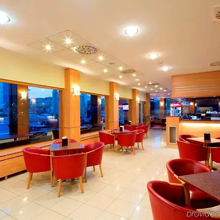 Szálloda Hotel Bratislava