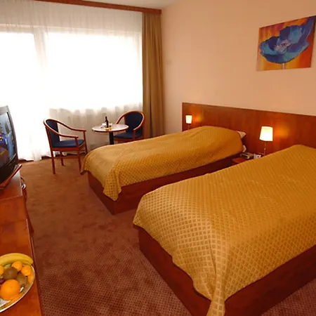 Hotel Bratislava Szálloda Pozsony