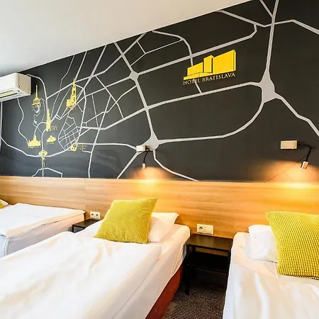 Ξενοδοχείο Hotel Bratislava 4*