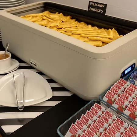 호텔 브라티슬라바 4*