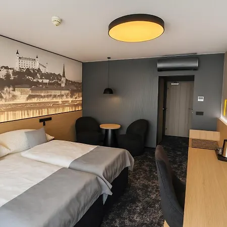Hotel Bratislava Μπρατισλάβα