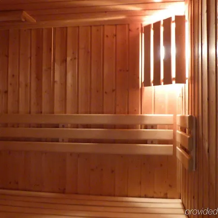 Hotel Bratislava Ξενοδοχείο Μπρατισλάβα