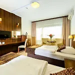 Hotell Hotel Bratislava 4*