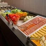 Отель Hotel Bratislava 4*