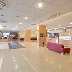 Hotel Bratislava Отель