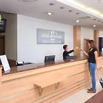 Hotel Bratislava Братислава