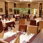 Hotel Bratislava Братислава