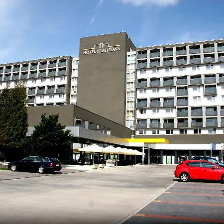 Hotell Hotel Bratislava